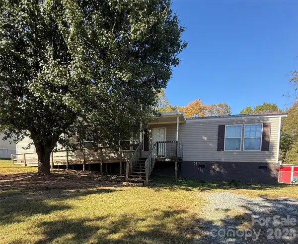 191 Mountain View Drive, Taylorsville, NC 28681