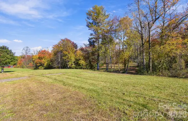 233 Old Gait Drive, Hendersonville, NC 28739