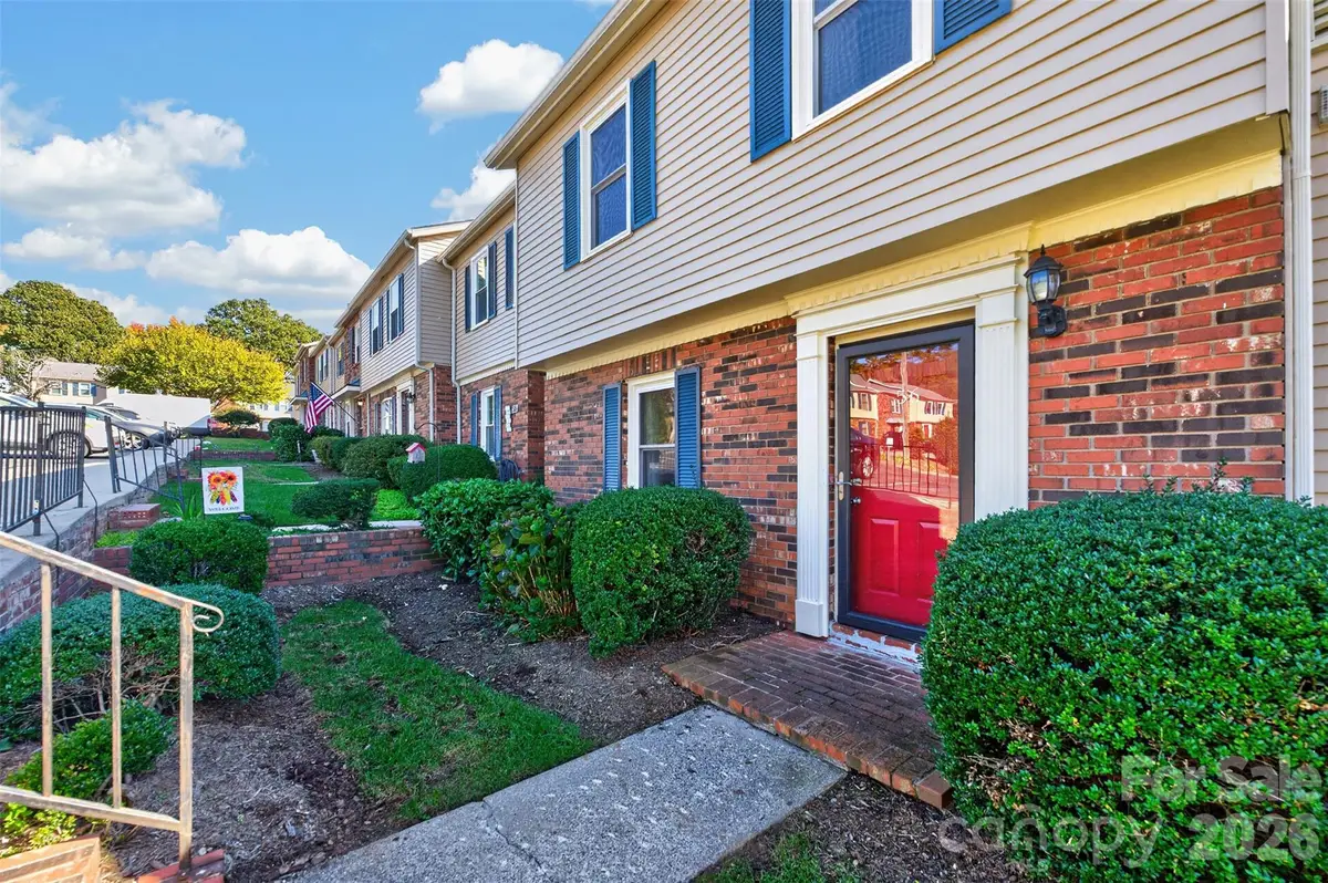 2705 N Center Street #56, Hickory, NC 28601 - #1