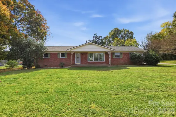 708 Mocksville Highway, Statesville, NC 28625