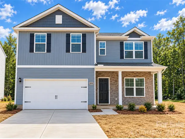 8908 Sawyer Run Court, Charlotte, NC 28215