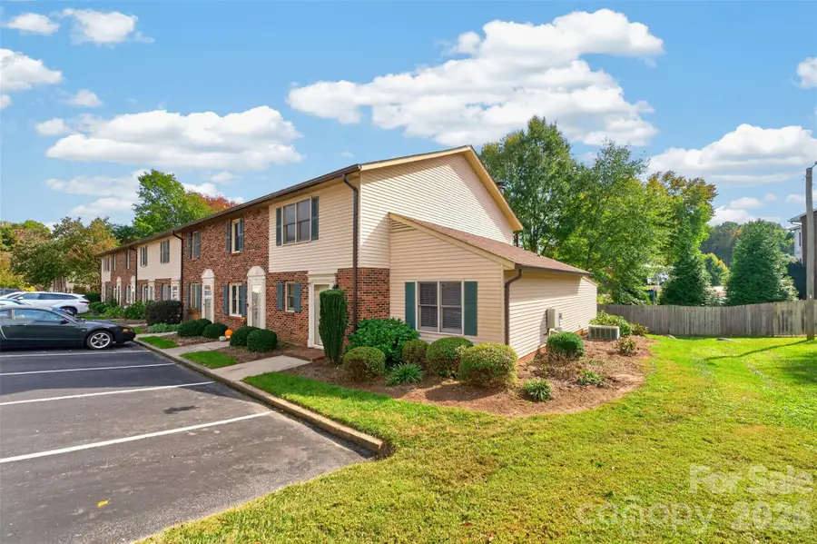 1330 5th Street Ne #178, Hickory, NC 28601 - #2