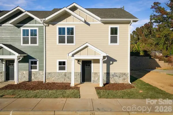 192 Beacon Avenue, Morganton, NC 28655