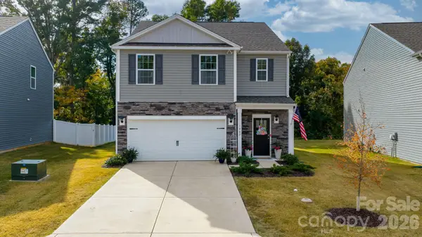 1202 37th Avenue Lane Ne #92, Hickory, NC 28601