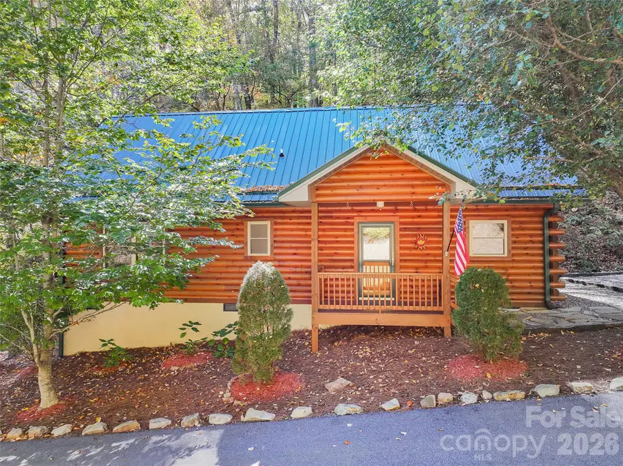 77 Trapper Lane, Waynesville, NC 28785 - #3