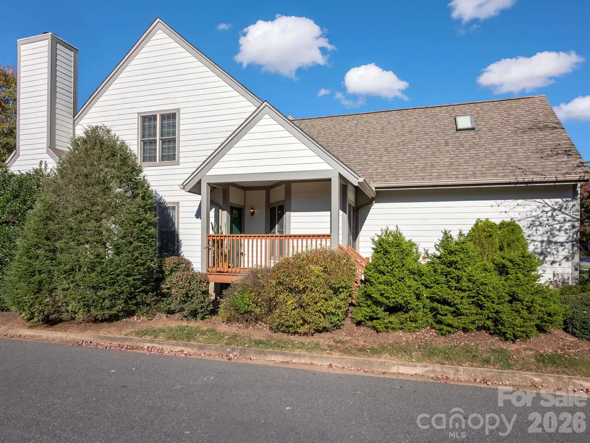 32 Pinnacle Point, Asheville, NC 28805 - #1