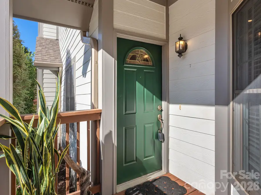 32 Pinnacle Point, Asheville, NC 28805 - #2