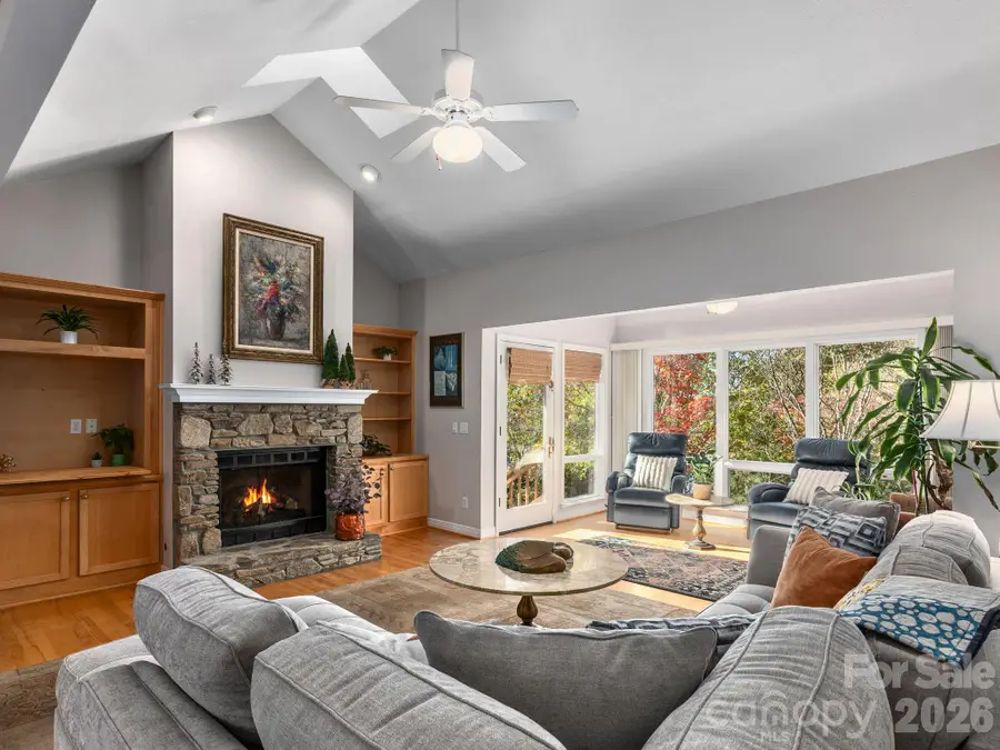 32 Pinnacle Point, Asheville, NC 28805 - #3