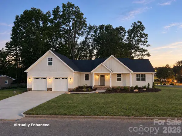 200 Woodlawn Drive, Morganton, NC 28655