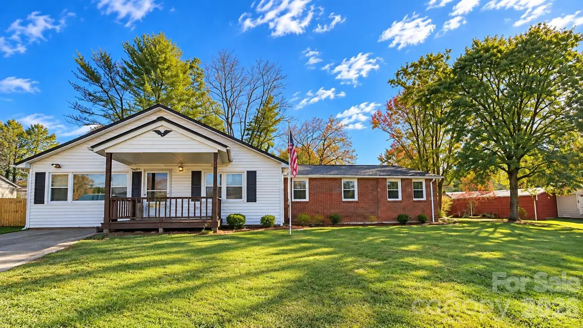 165 Green Circle Drive, North Wilkesboro, NC 28659 - #1
