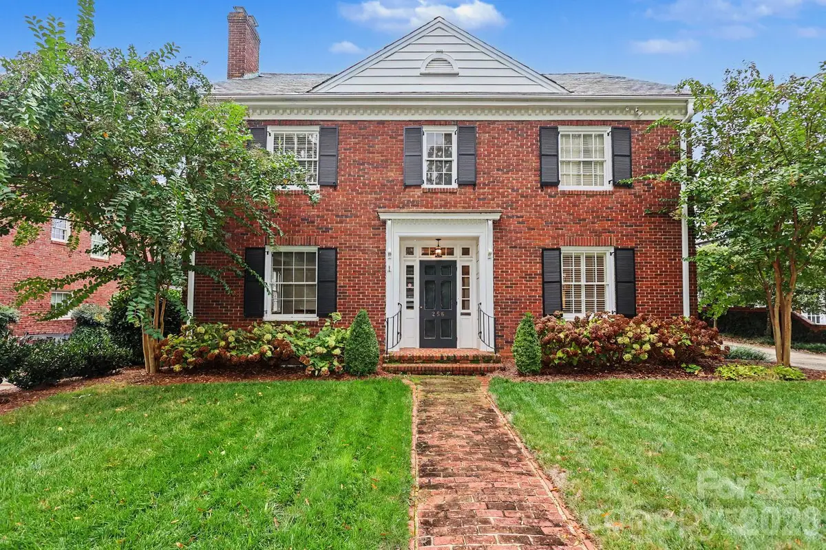 256 Hempstead Place, Charlotte, NC 28207 - #1