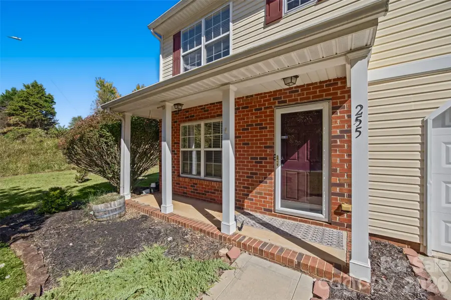 255 Evergreen Road, Clover, SC 29710 - #3