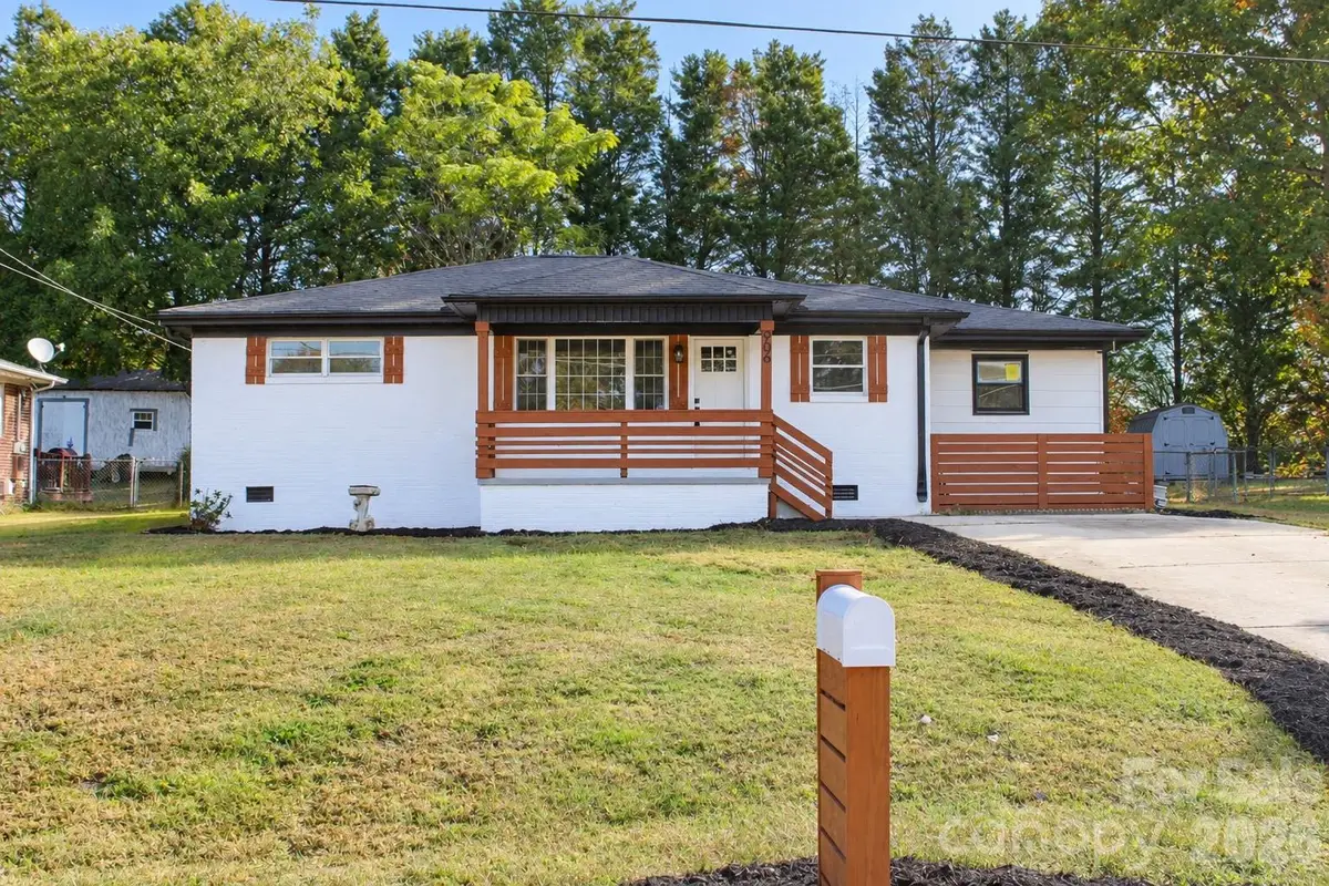 906 Evelyn Avenue, Kannapolis, NC 28083 - #1