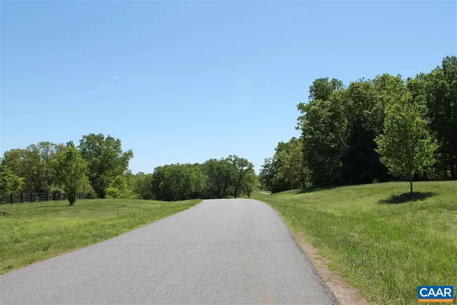 670 Langdon Dr, Dyke, VA 22935 - #3