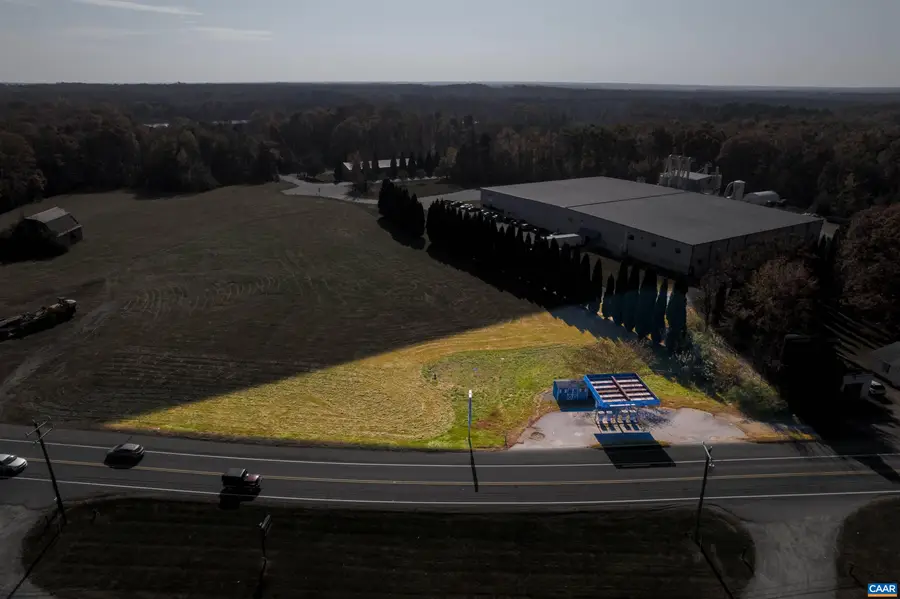 4227 Davis Hwy, Louisa, VA 23093 - #2