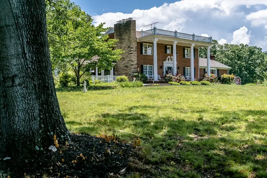 8217 South East Side Hwy, Elkton, VA 22827 - Image #2