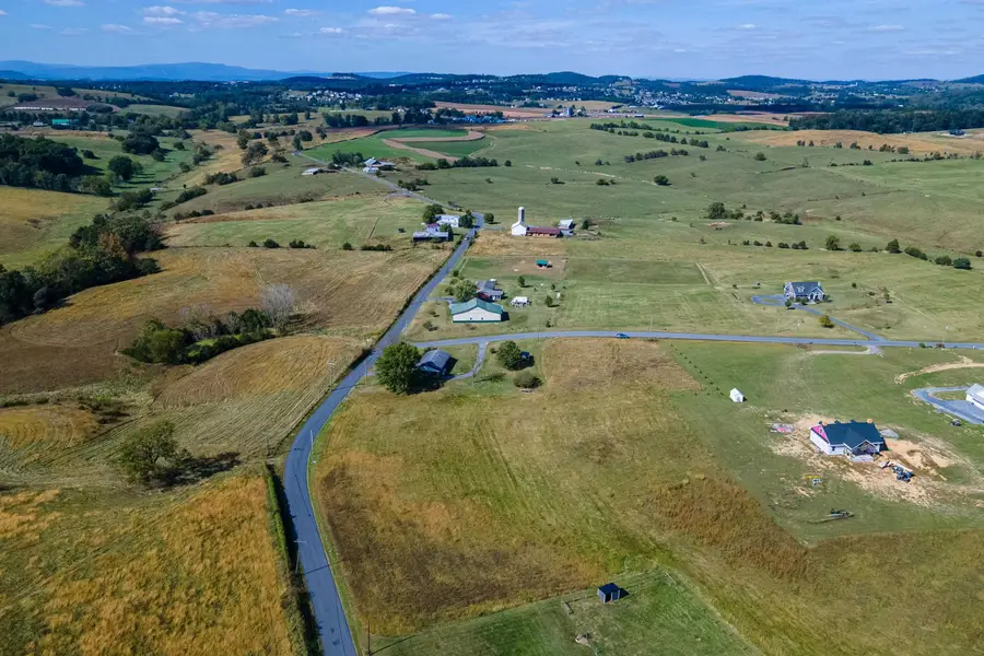 6165 Oak Shade Rd, Penn Laird, VA 22846 - Image #3