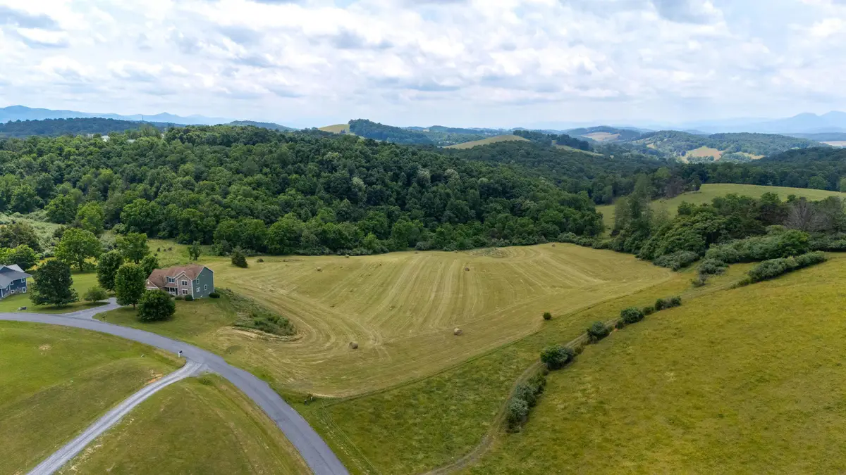 25 Koogler Trl, Raphine, VA 24472 - Image #1