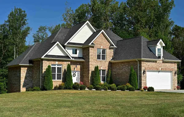 114 Jaspers Ln, Stuarts Draft, VA 24477