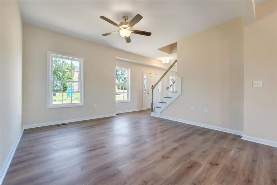 209 Wexford St, Staunton, VA 24401 - Image #2