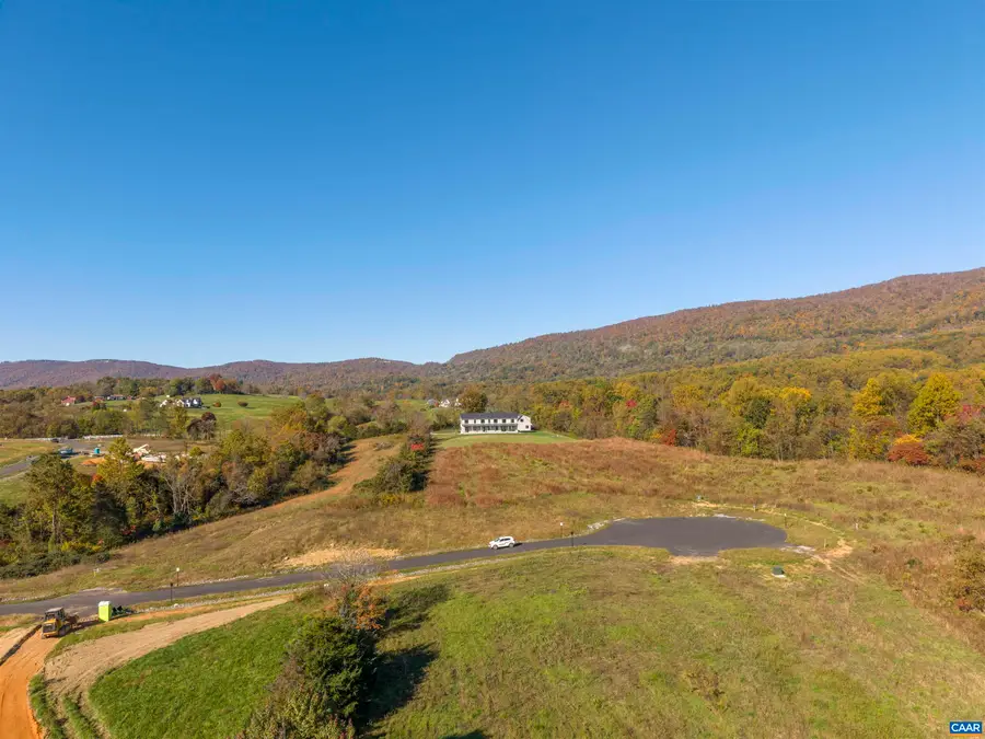 14 Stockton Creek Ln, Afton, VA 22920 - #2
