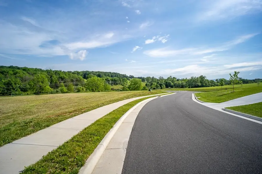 3010 Woodberry Cir, Ashby, VA 22801 - Image #3