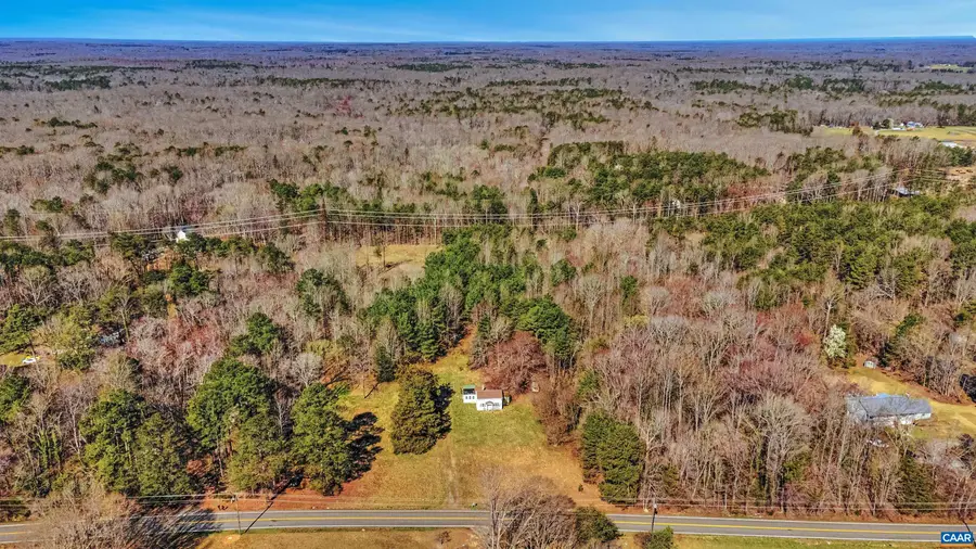 12085 Pinhook Rd, Rockville, VA 23146 - Image #3