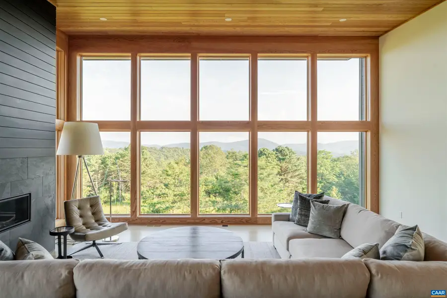 410 Twelve Ridges Way, Vesuvius, VA 24483 - Image #3