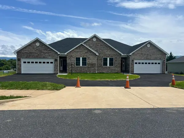 81 Meriwether Cir, Stuarts Draft, VA 24477