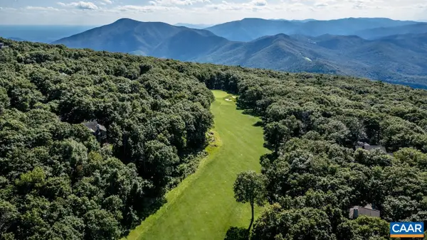 116 East Catoctin Dr, Wintergreen Resort, VA 22967