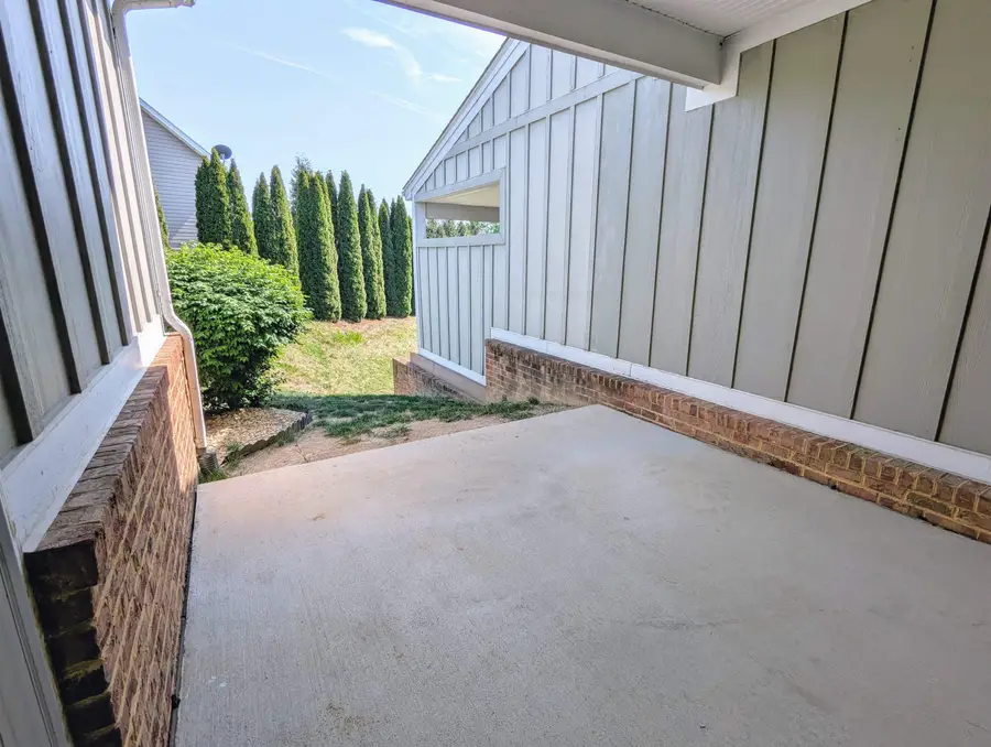 12 Abbey Ct, Fishersville, VA 22939 - Image #3