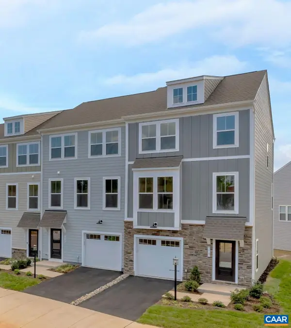 5005 Dunnagan Dr, Crozet, VA 22932