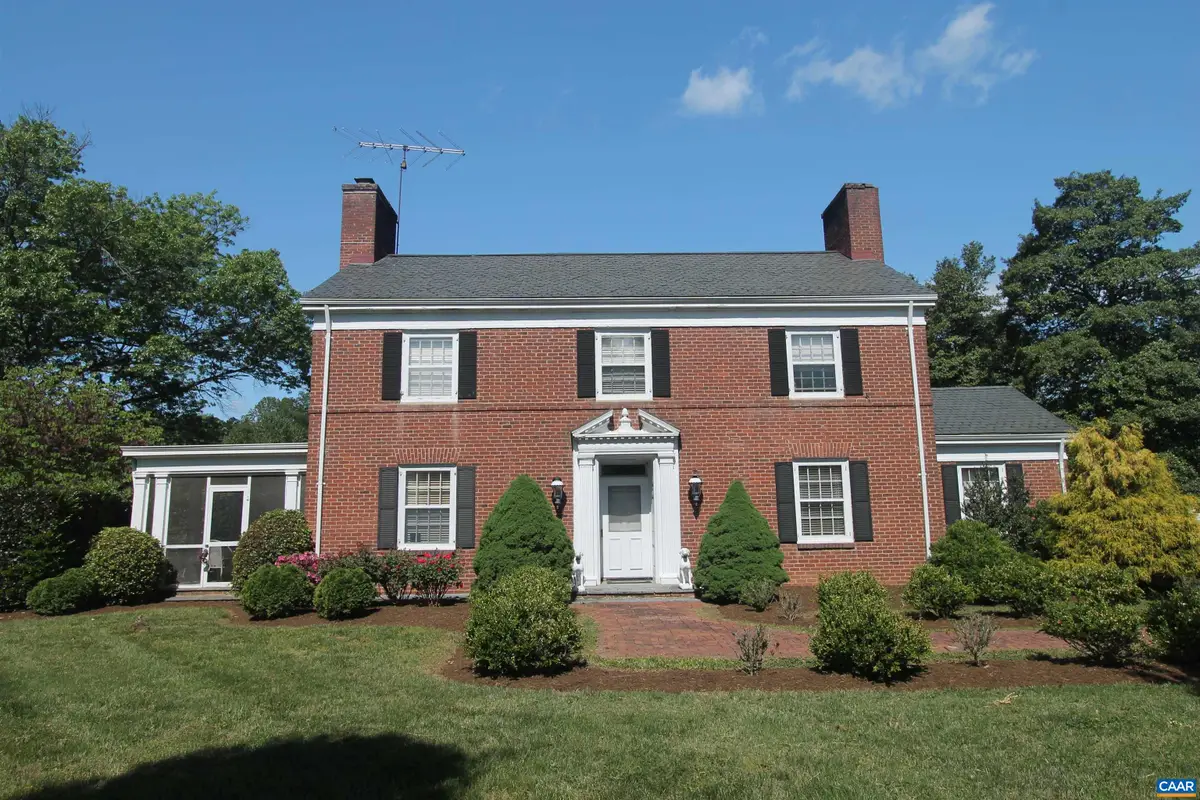 85 Georgetown Rd, Charlottesville, VA 22901 - #1