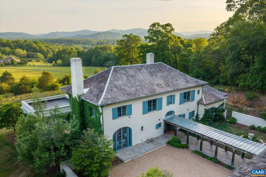 3065 Blandemar Dr, Charlottesville, VA 22903 - Image #2