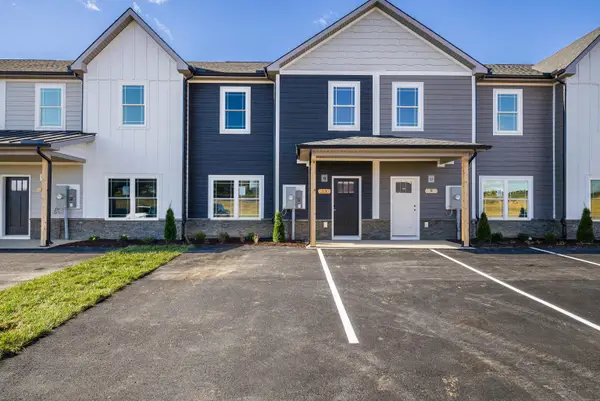 13 Barnyard Cir, Bridgewater, VA 22812