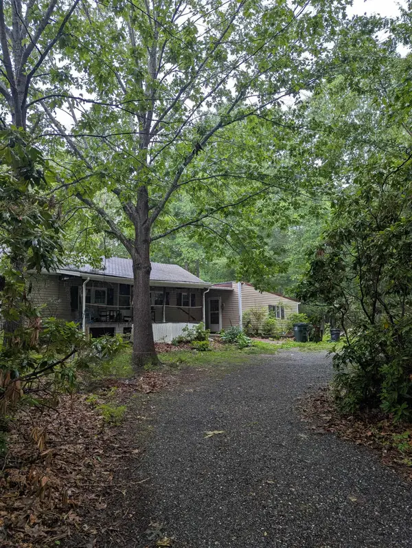 78 Gra Mar Ln, Stuarts Draft, VA 24477