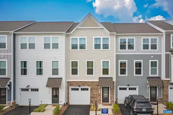 6031 Mccomb St, Crozet, VA 22932