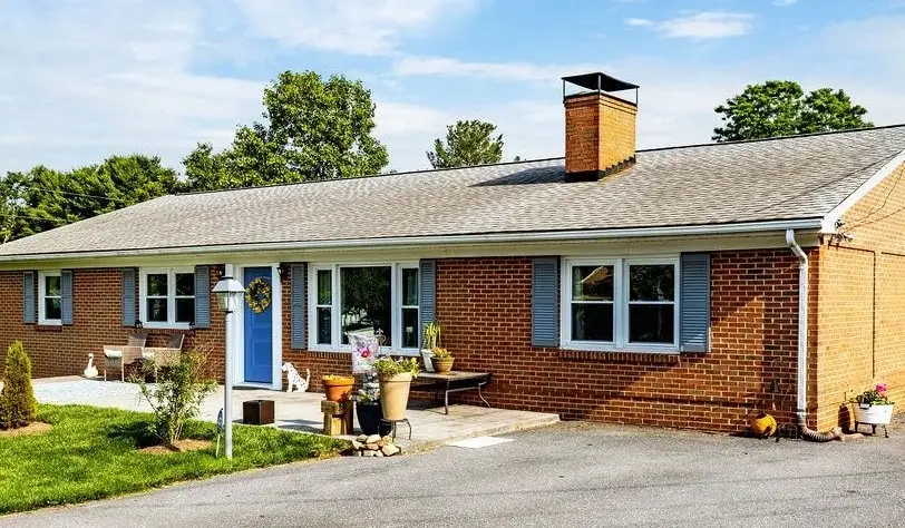54 Lea Dr, Fishersville, VA 22939 - #2