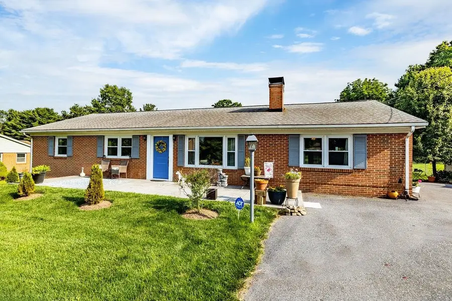54 Lea Dr, Fishersville, VA 22939 - #3