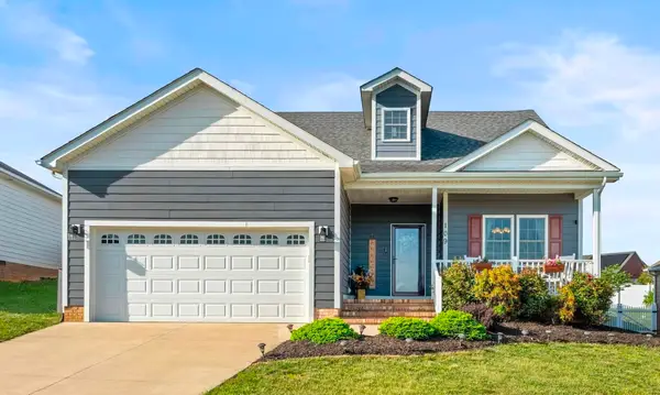 109 Beauregard Dr, Staunton, VA 24401