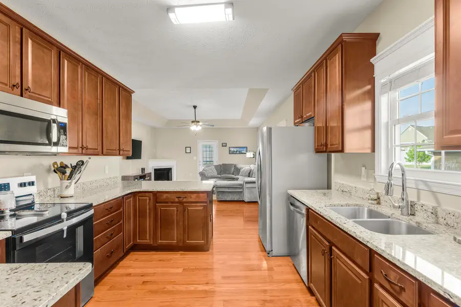 109 Beauregard Dr, Staunton, VA 24401 - Image #2