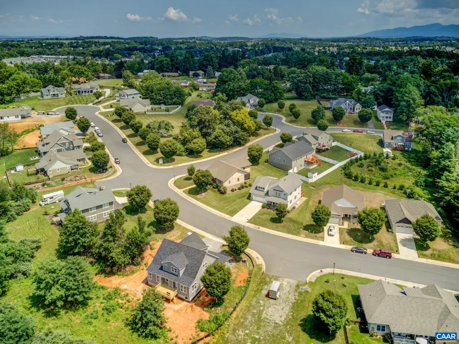 2509 Belvue Rd, Waynesboro, VA 22980 - Image #2