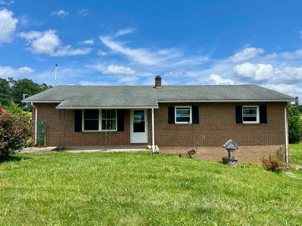 504 Steeles Fort Rd, Raphine, VA 24472 - Image #1