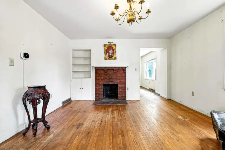 104 College St W, Bridgewater, VA 22812 - Image #2