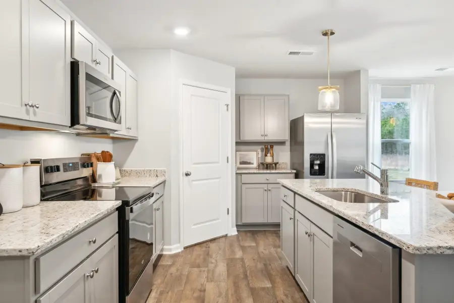 279 Lilly Bell Dr, Lexington, VA 24450 - Image #2