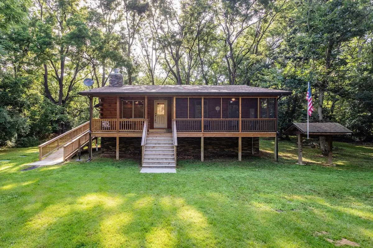 561 River View Dr, Shenandoah, VA 22849 - Image #1