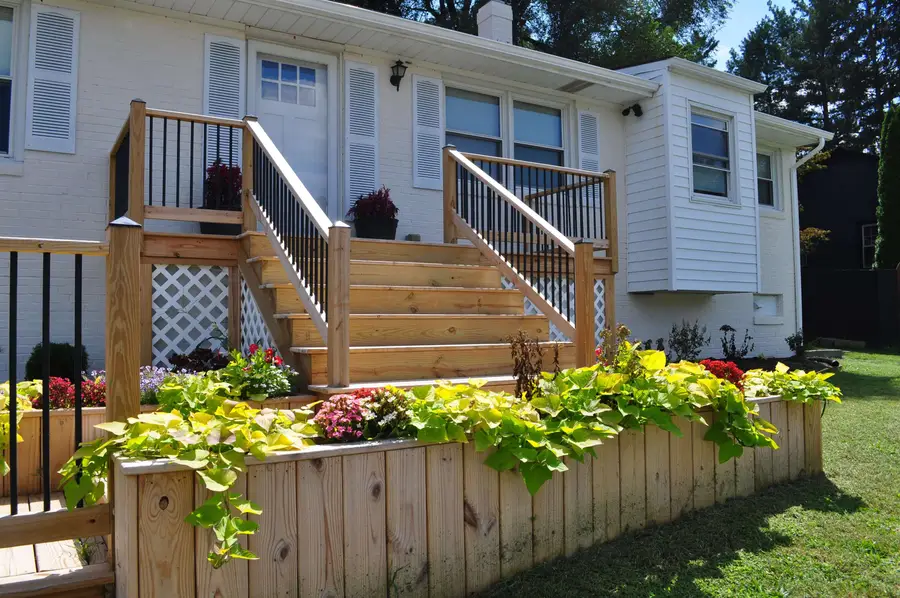 204 Burnley Dr, Staunton, VA 24401 - Image #3