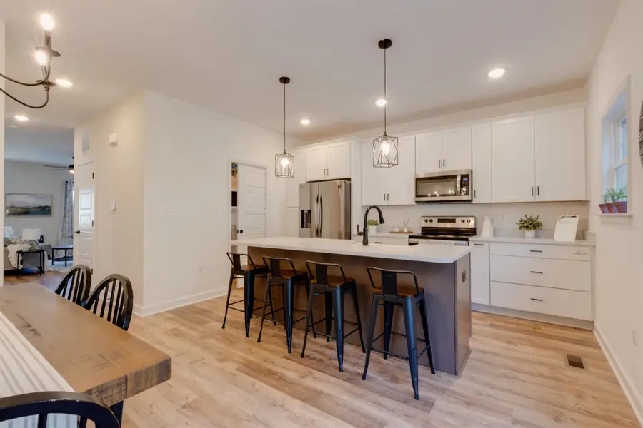 1331 Derby Dr, Massanetta Springs, VA 22801 - Image #3