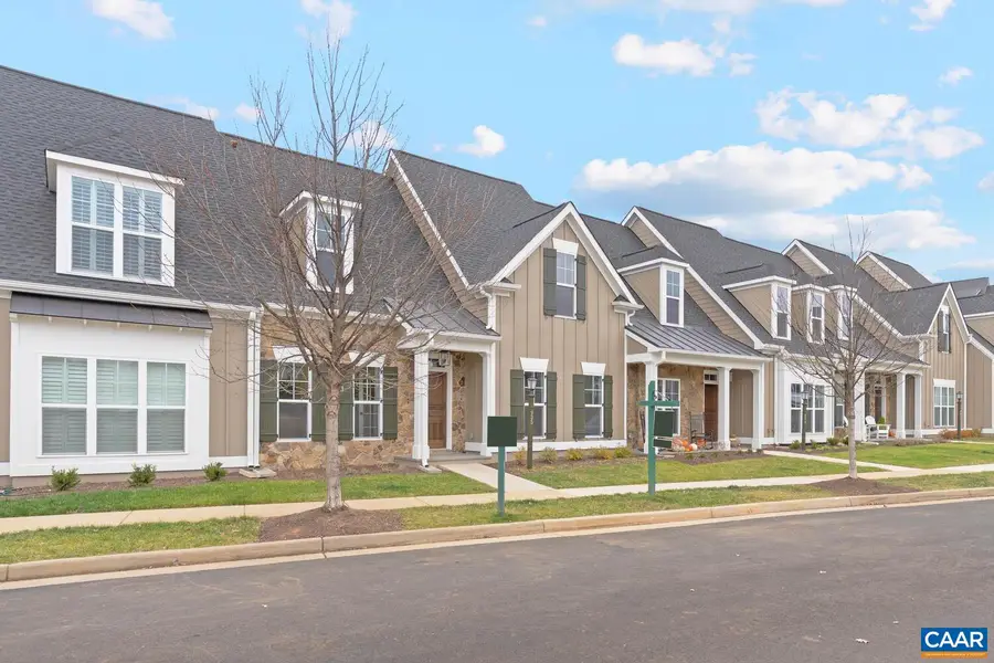 935 Addle Hill Rd, Crozet, VA 22932 - #2