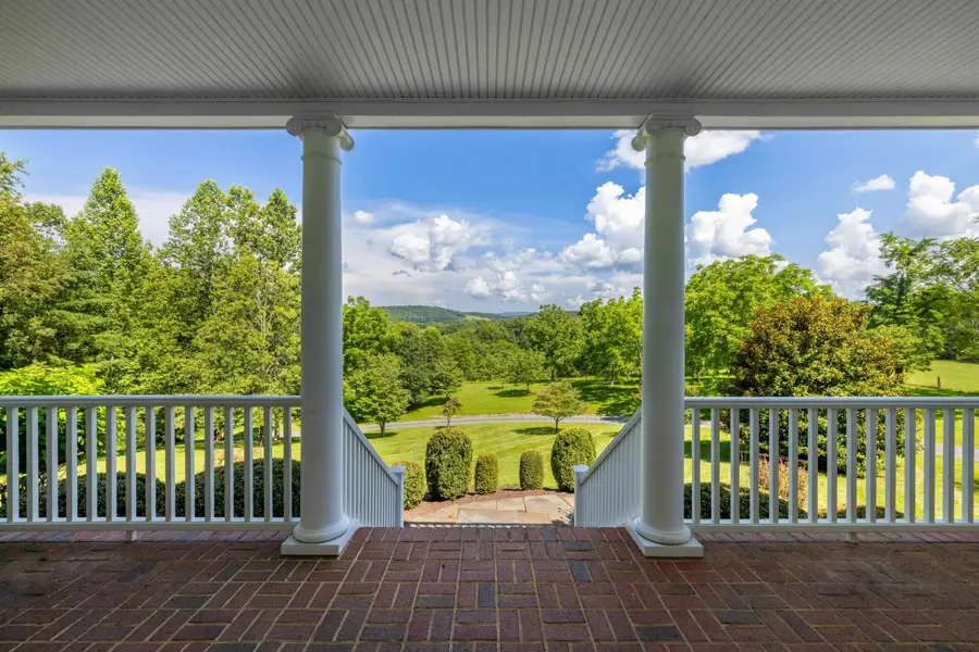 296 Otts Mill Rd, Raphine, VA 24472 - Image #2